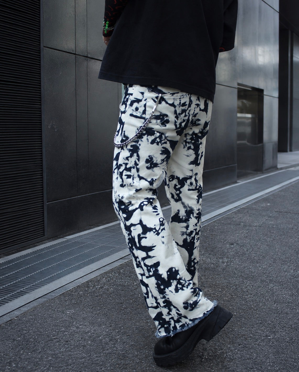 MOD WRLD MARBLE FLARE DENIM