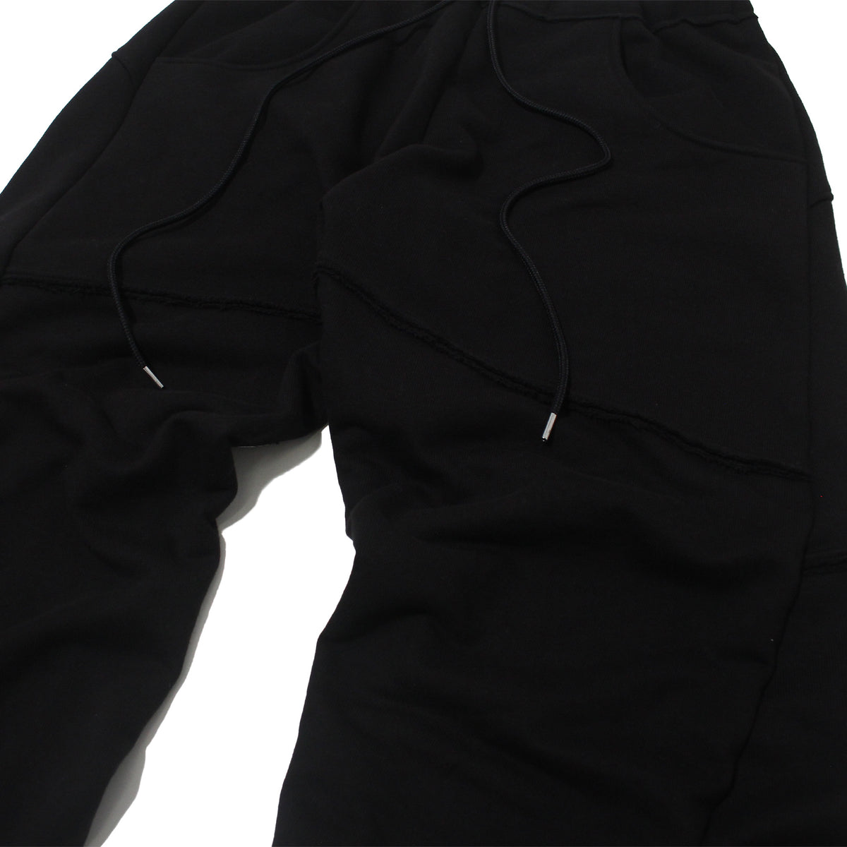 P.C.L 3D CURVED LINE SWEAT PANTS